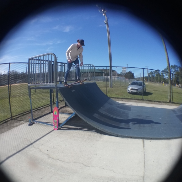 Meet your Posher, Chipley - Picture 2 of 2